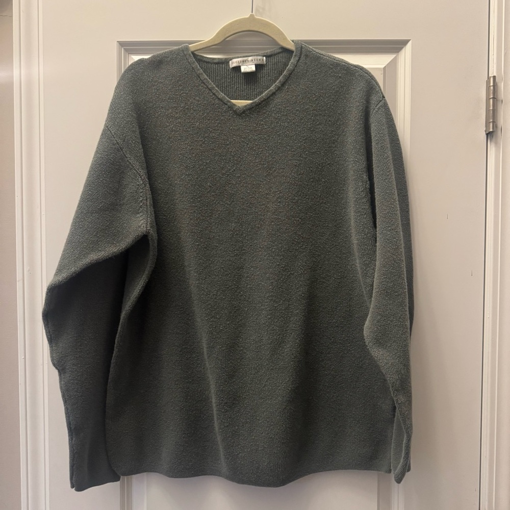 Geoffrey‎ Beene Olive V-Neck Sweater